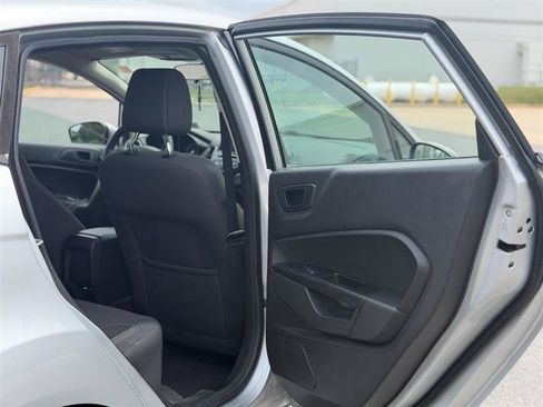 Used 2019 Ford Fiesta SE w/ Equipment Group 201A FWD image 19