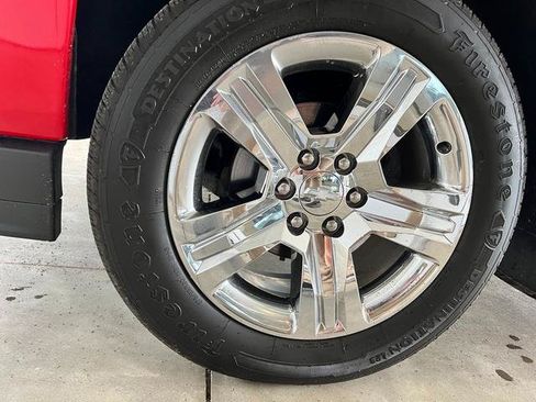 Used 2019 Chevrolet Silverado 1500 Custom w/ Custom Convenience Package AWD/4WD image 12