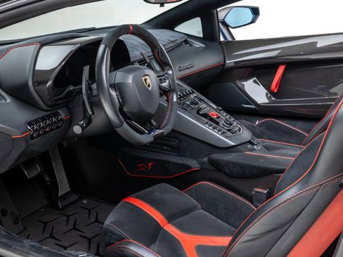 Used 2017 Lamborghini Aventador LP 750-4 Superveloce image 43