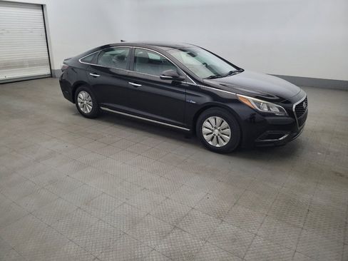 Used 2016 Hyundai Sonata SE FWD image 11