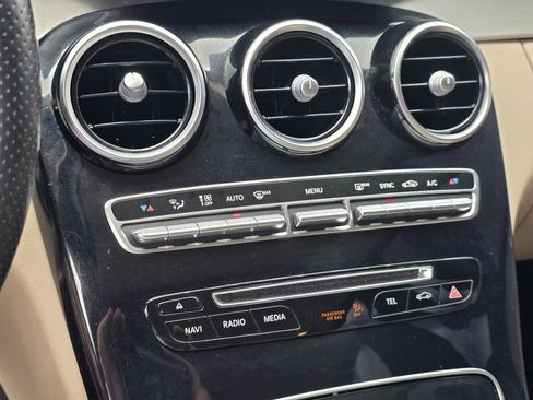 Used 2016 Mercedes-Benz C 300 Sedan image 16
