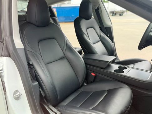 Used 2021 Tesla Model 3 Standard Range Plus RWD image 22
