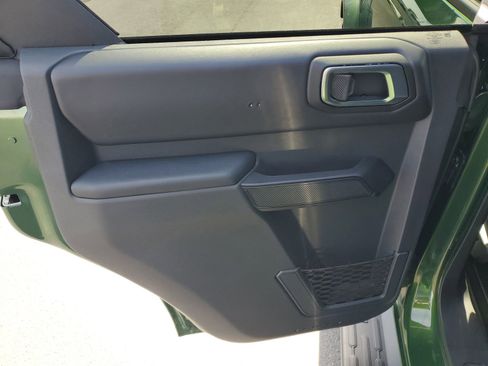 Used 2025 Ford Bronco Outer Banks AWD/4WD image 9