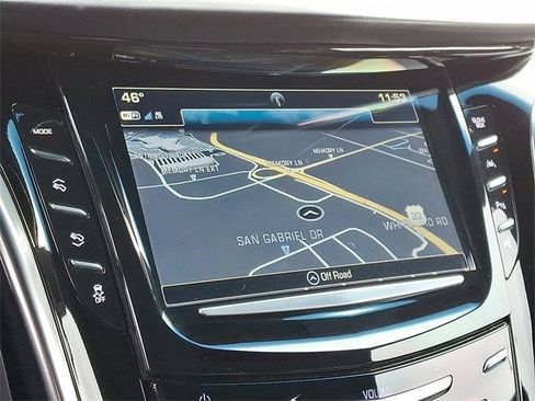 Used 2017 Cadillac Escalade ESV Platinum image 3