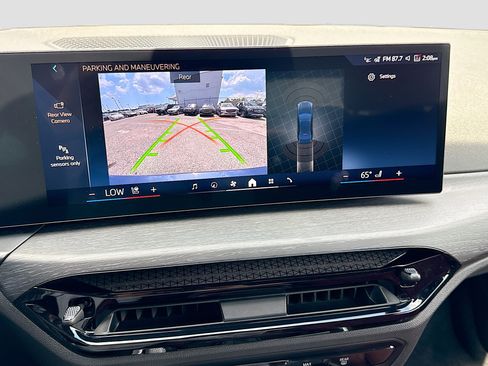 New 2026 BMW 330i Sedan w/ Premium Package image 34