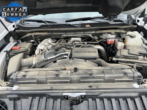 Used 2024 Chevrolet Silverado 2500 High Country w/ Technology Package AWD/4WD image 35
