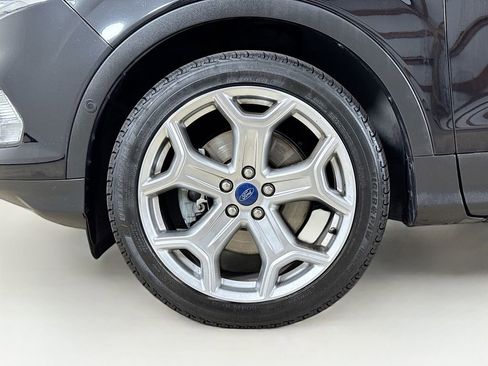 Used 2019 Ford Escape Titanium image 23