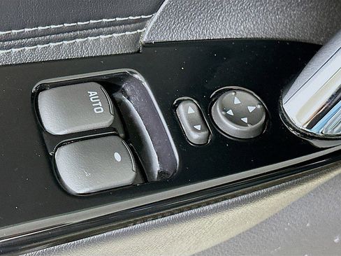 Used 2008 Saturn Sky w/ Premium Trim Package image 18