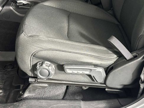 Used 2020 Jeep Gladiator Sport w/ Quick Order Package 24S image 8