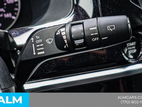 Used 2025 Nissan Pathfinder SV AWD/4WD image 27