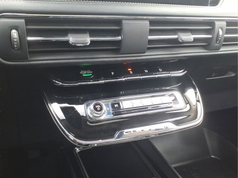 Used 2023 Lincoln Corsair Reserve w/ Equipment Group 201A image 19