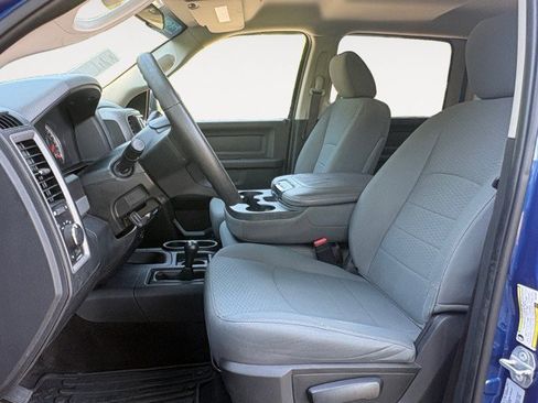Used 2017 RAM 2500 Tradesman w/ Chrome Appearance Group AWD/4WD image 2