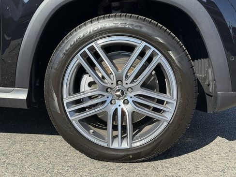 New 2025 Mercedes-Benz GLS 450 GLS 450 image 16