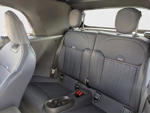Used 2025 MINI Cooper S image 17