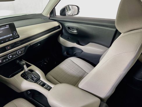 Used 2023 Honda HR-V LX image 21