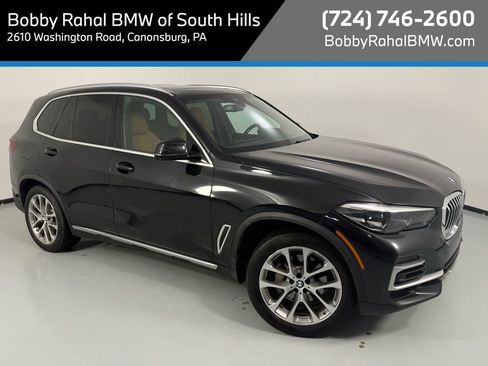 Used 2023 BMW X5 xDrive40i w/ Premium Package image 1