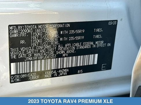 Used 2023 Toyota RAV4 XLE Premium AWD/4WD image 32
