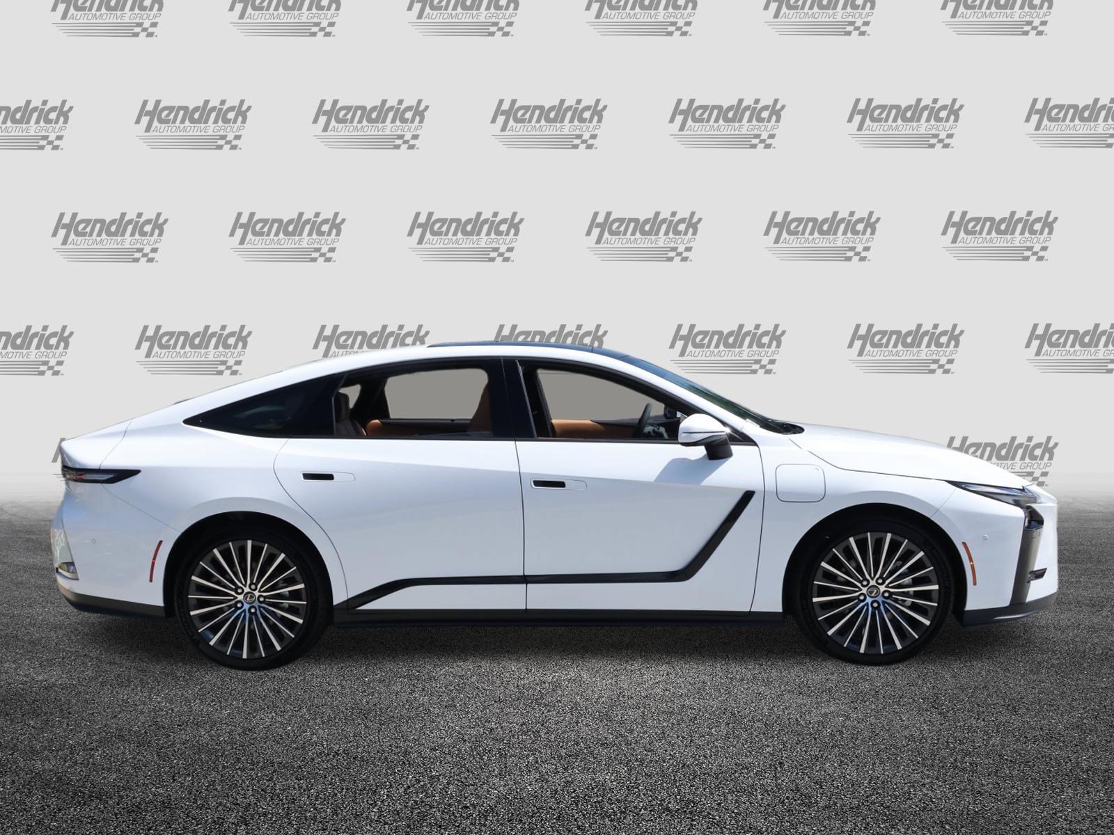 New 2026 Lexus ES 350e w/ Accessory Package (Z1) FWD image 10