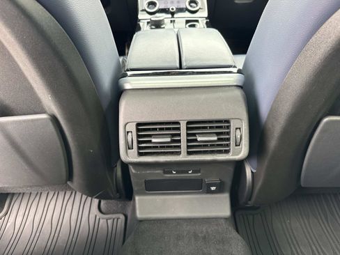 Used 2020 Land Rover Range Rover Velar R-Dynamic S image 17