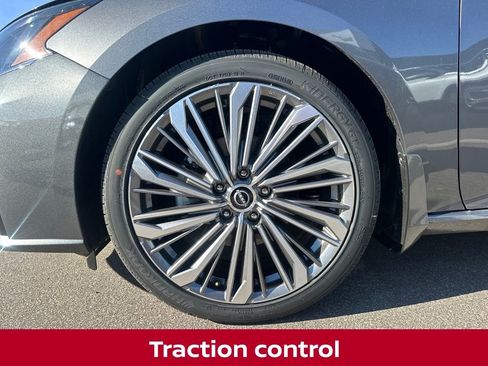 New 2025 Nissan Altima 2.5 SL image 18