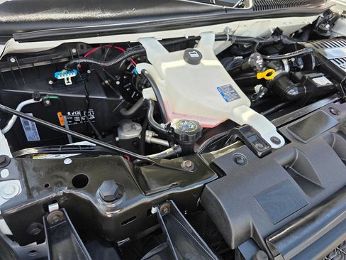 Used 2020 Chevrolet Express 2500 2500 3dr Cargo Van w/ Driver Convenience Package image 20