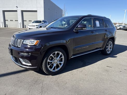 Certified 2021 Jeep Grand Cherokee Summit image 5