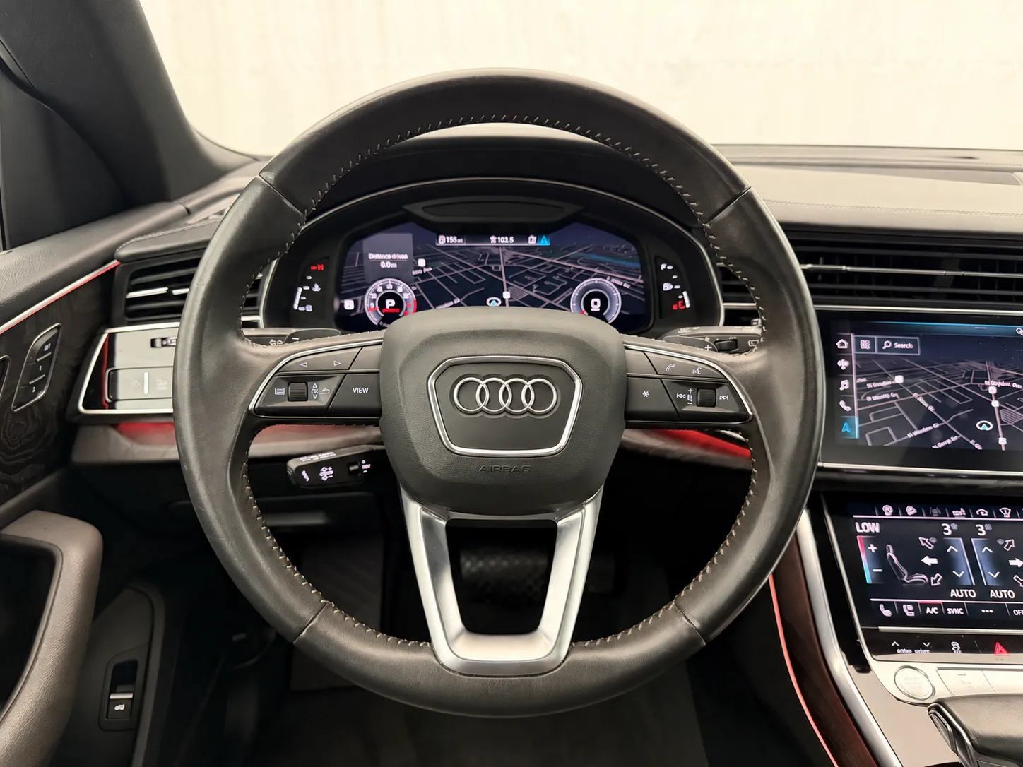 Used 2019 Audi Q8 Prestige AWD/4WD image 7