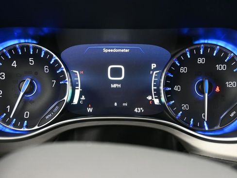 New 2026 Chrysler Pacifica Pinnacle image 23