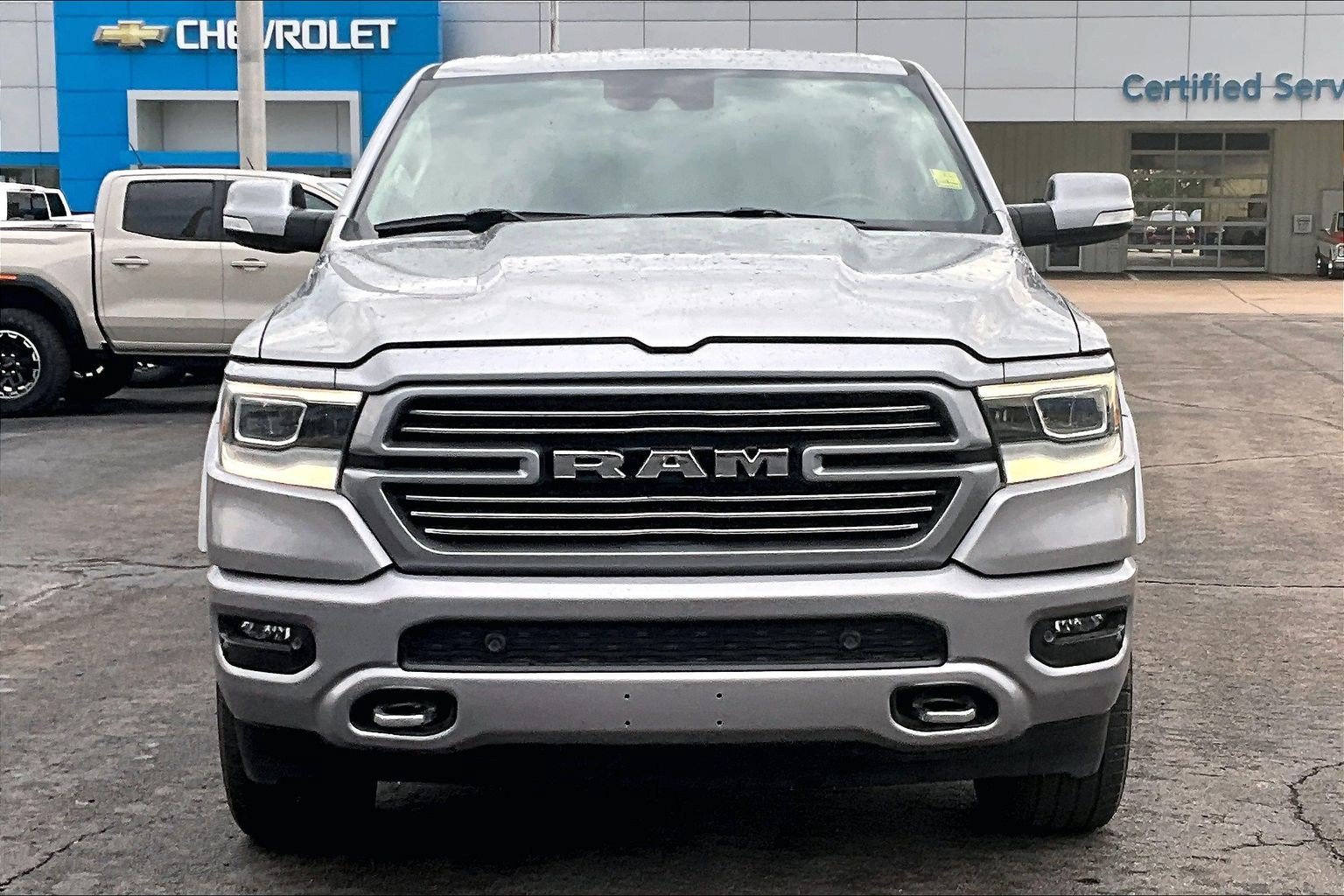Used 2022 RAM 1500 Laramie w/ Laramie Southwest Edition AWD/4WD image 3