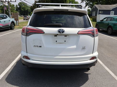 Used 2017 Toyota RAV4 LE w/ All Weather Liner Package AWD/4WD image 5