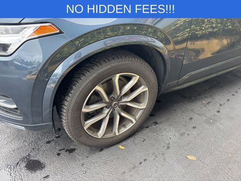 Used 2019 Volvo XC90 T5 Momentum w/ Multimedia Package image 5