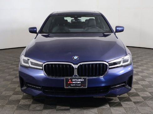 Used 2022 BMW 530i xDrive 530i xDrive w/ Premium Package image 12