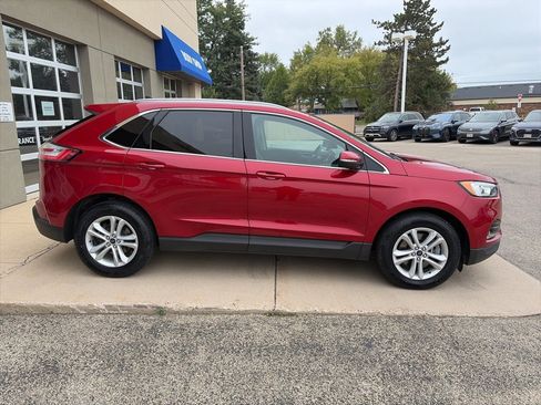 Used 2020 Ford Edge SEL w/ Convenience Package image 9
