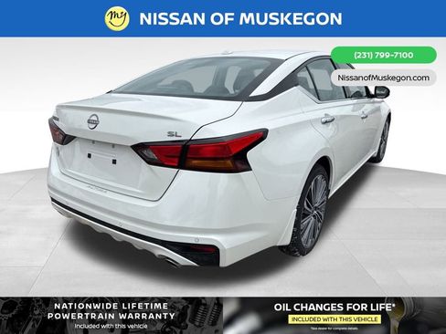 New 2025 Nissan Altima 2.5 SL image 7