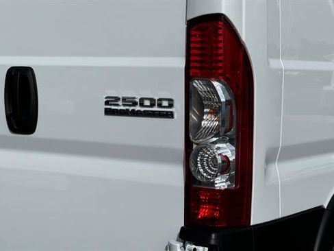 New 2026 RAM ProMaster 2500 image 6
