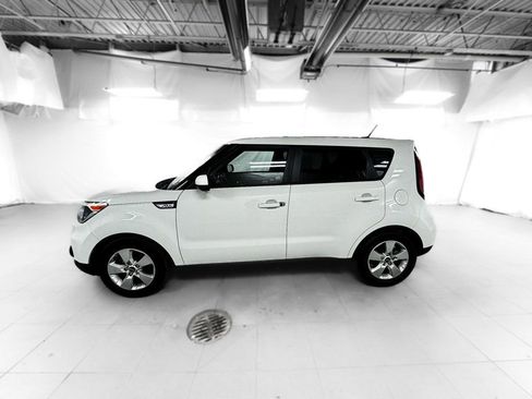 Used 2019 Kia Soul image 3