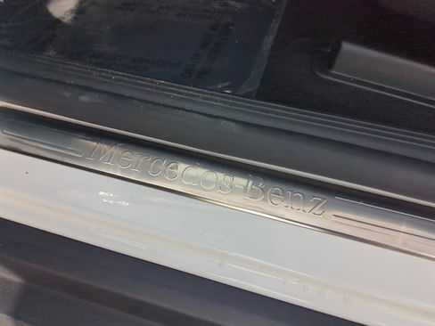 Certified 2025 Mercedes-Benz GLC 300 4MATIC image 23