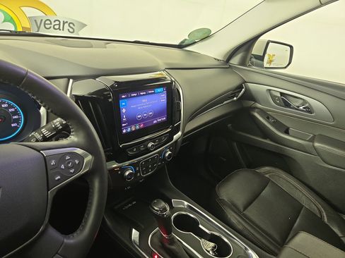Certified 2020 Chevrolet Traverse Premier AWD/4WD image 25