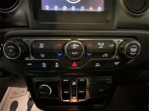 Used 2020 Jeep Gladiator Sport w/ Quick Order Package 24S image 19