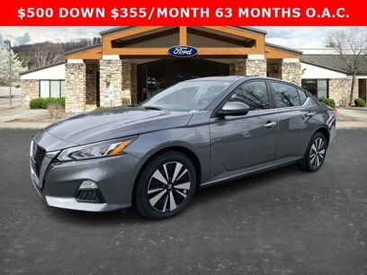 Used 2022 Nissan Altima 2.5 SV