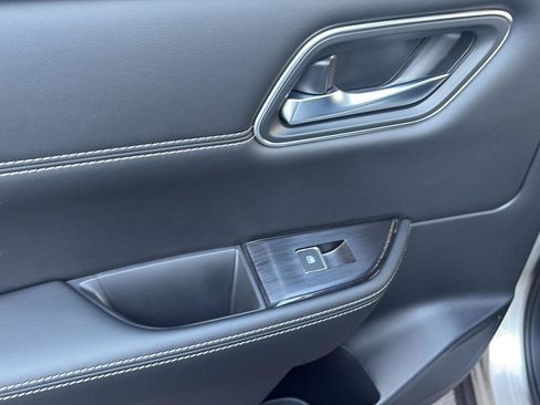 New 2026 Nissan Rogue Platinum image 19