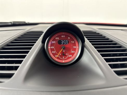 Certified 2018 Porsche 911 GT3 image 27