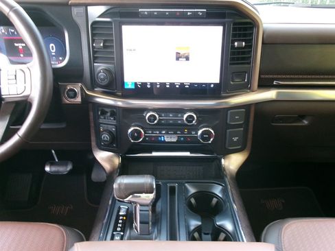 Used 2024 Ford F150 King Ranch w/ FX4 Off-Road Package AWD/4WD image 17
