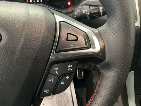 Used 2024 Ford Edge ST-Line AWD/4WD image 23
