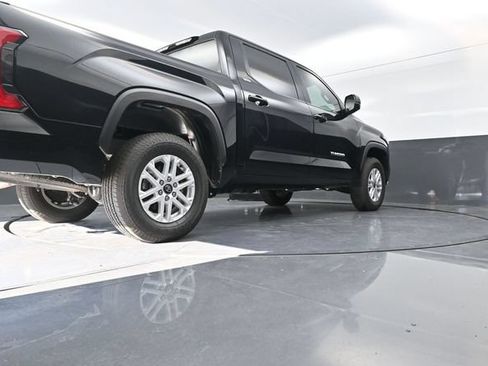 Used 2026 Toyota Tundra SR5 w/ SR5 Premium Package AWD/4WD image 37
