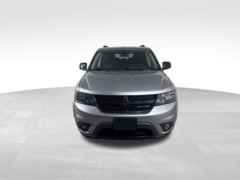 Used 2019 Dodge Journey SE w/ Connectivity Group image 9