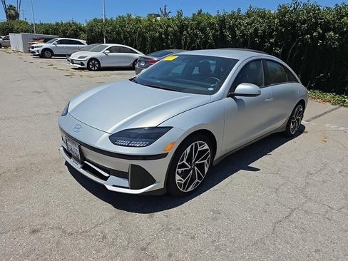 Used 2025 Hyundai Ioniq 6 SEL RWD image 1