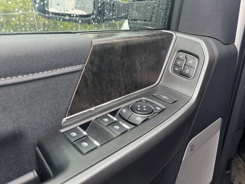 Used 2026 Ford F350 Lariat AWD/4WD image 15