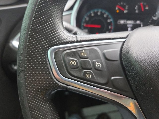 Used 2021 Chevrolet Malibu LT FWD image 30