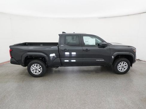 New 2026 Toyota Tacoma SR5 RWD image 15